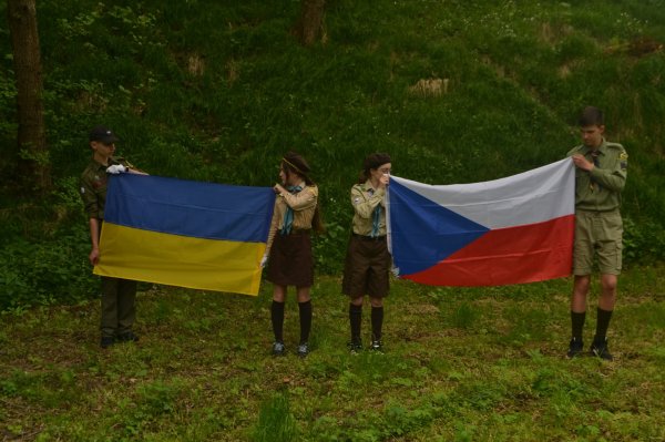 Практичні заняття з радіозв'язку на таборі українського Пласту в Чехії